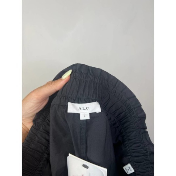 NWT A.L.C. Kaleb Pull On High Rise Fixed Cuff Black Casual Short - Picture 7 of 8